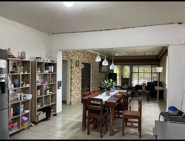 4 BEDROOM FREEHOLD RENTED IN SONLAND PARK